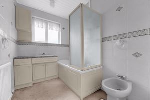 Photo 19- click for photo gallery